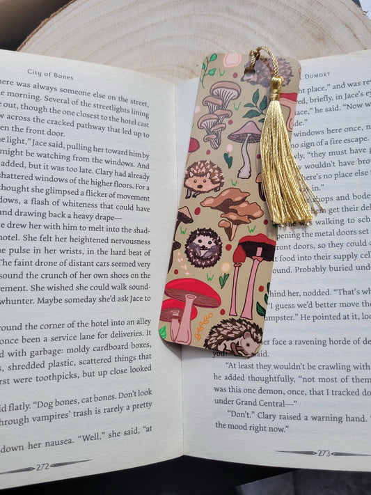 Mushrooms and Hedgehog bookmark